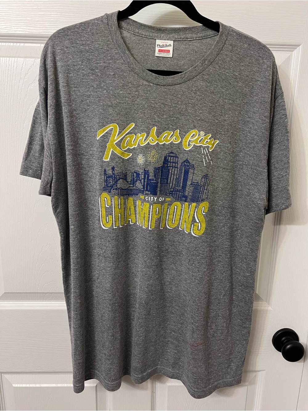 Vintage Charlie Hustle - Kansas City Champions Gray Graphic T-Shirt